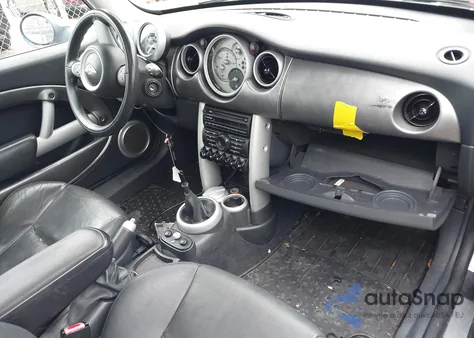 2005 Mini Cooper S from USA, damaged, VIN WMWRE33445TD93578